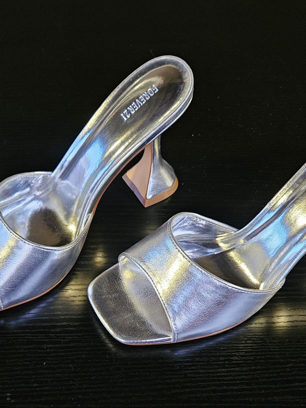 FOREVER 21 Silver Metallic Open-Toe Mule Heels - Picture 5 of 8